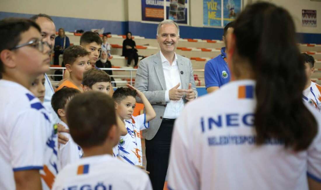 İnegöl Belediyesi her yaştan