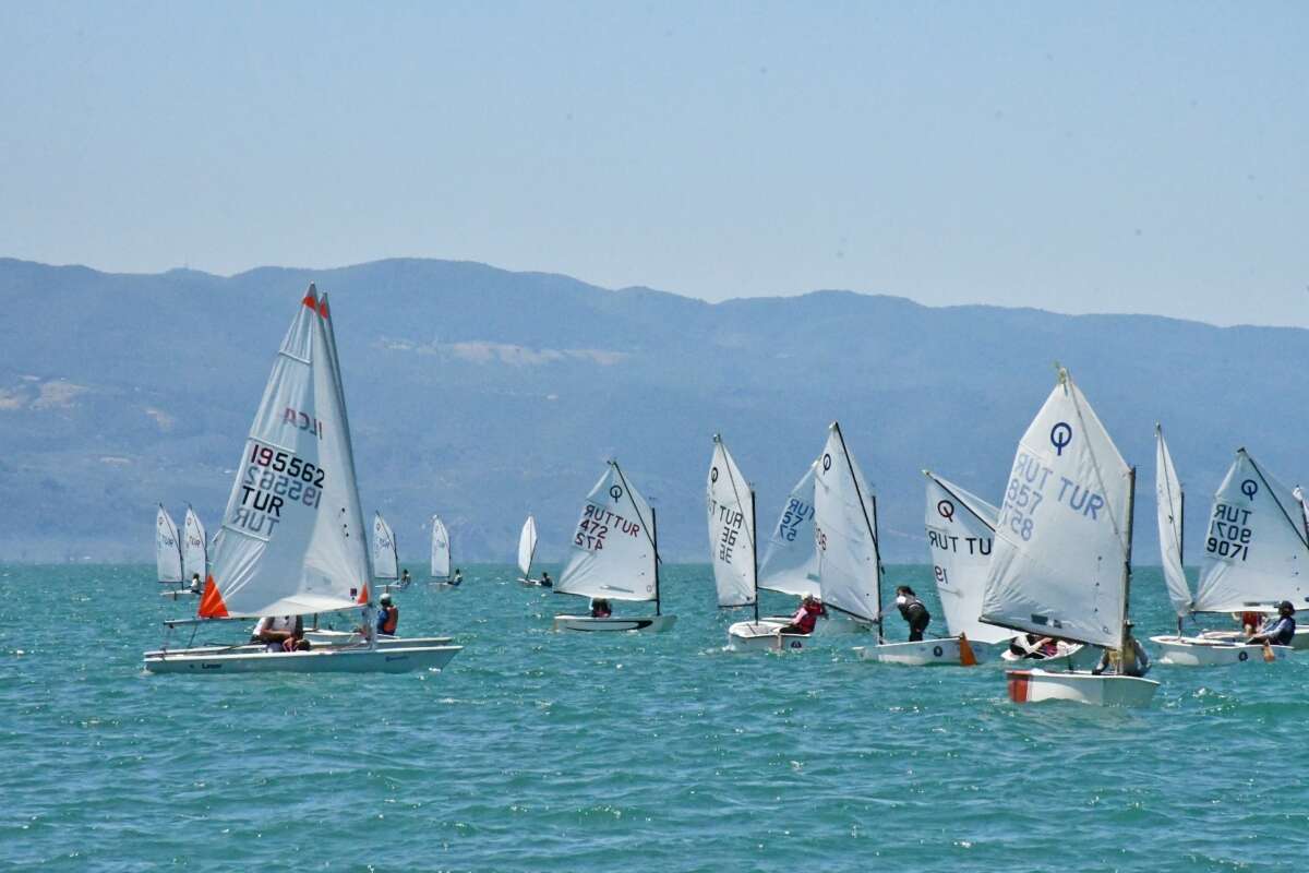 İznik Gölü’nde görsel şölen