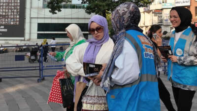 Osmangazi Gençliğinden broşürlü vicdan çağrısı