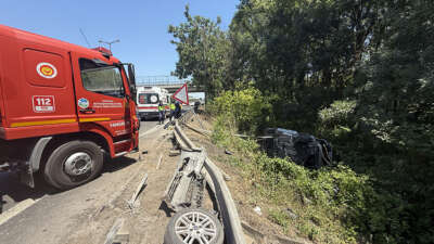 Anadolu Otoyolu Sakarya geçişinde kontrolden