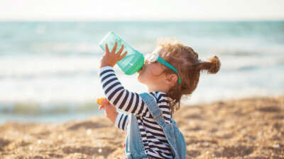 Yaz aylarında çocukları bekleyen tehlikeler