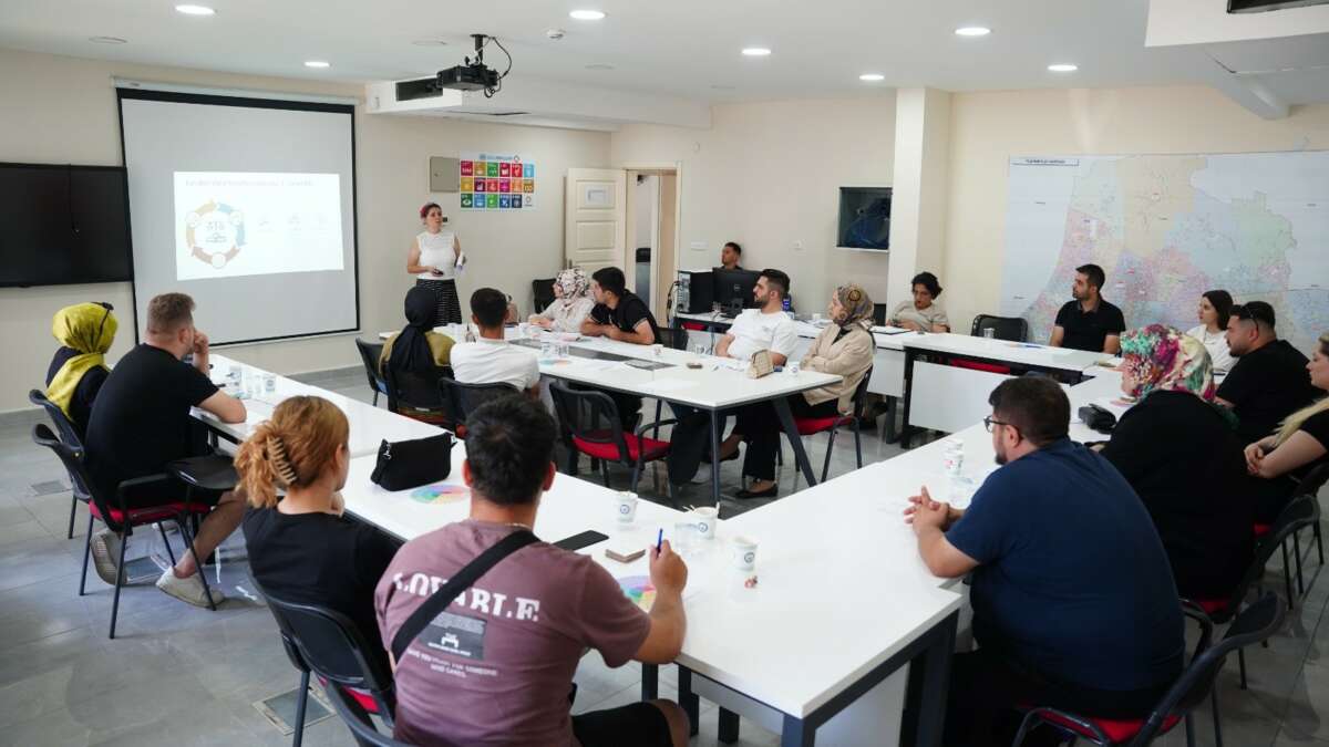 Yıldırım Belediyesi’nden bin çifte ‘Aile eğitimi”