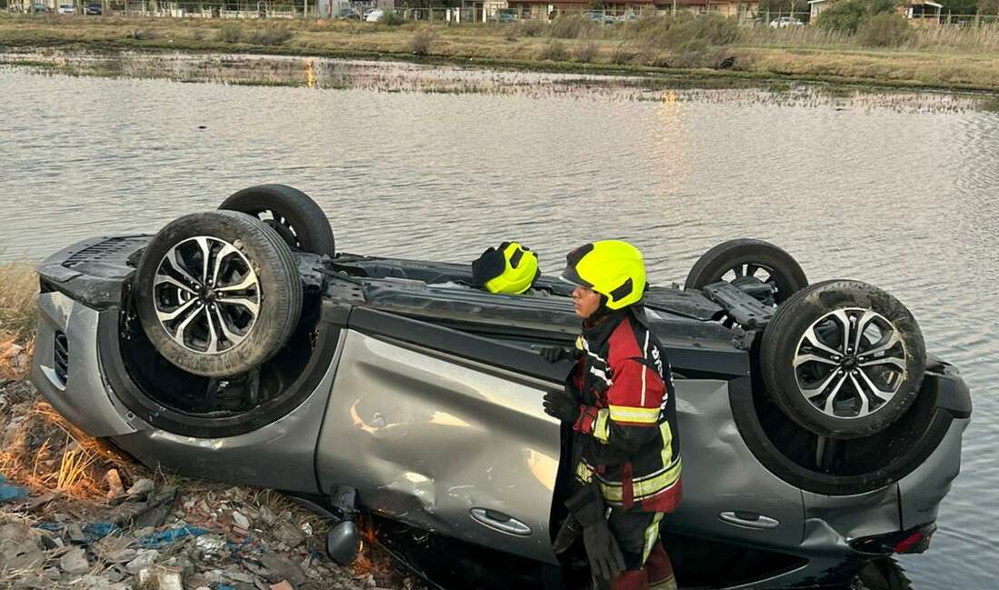 Yol dışına savrulan otomobil takla attı, sürücü kayıp Balıkesir'in Burhaniye ilçesinde virajı