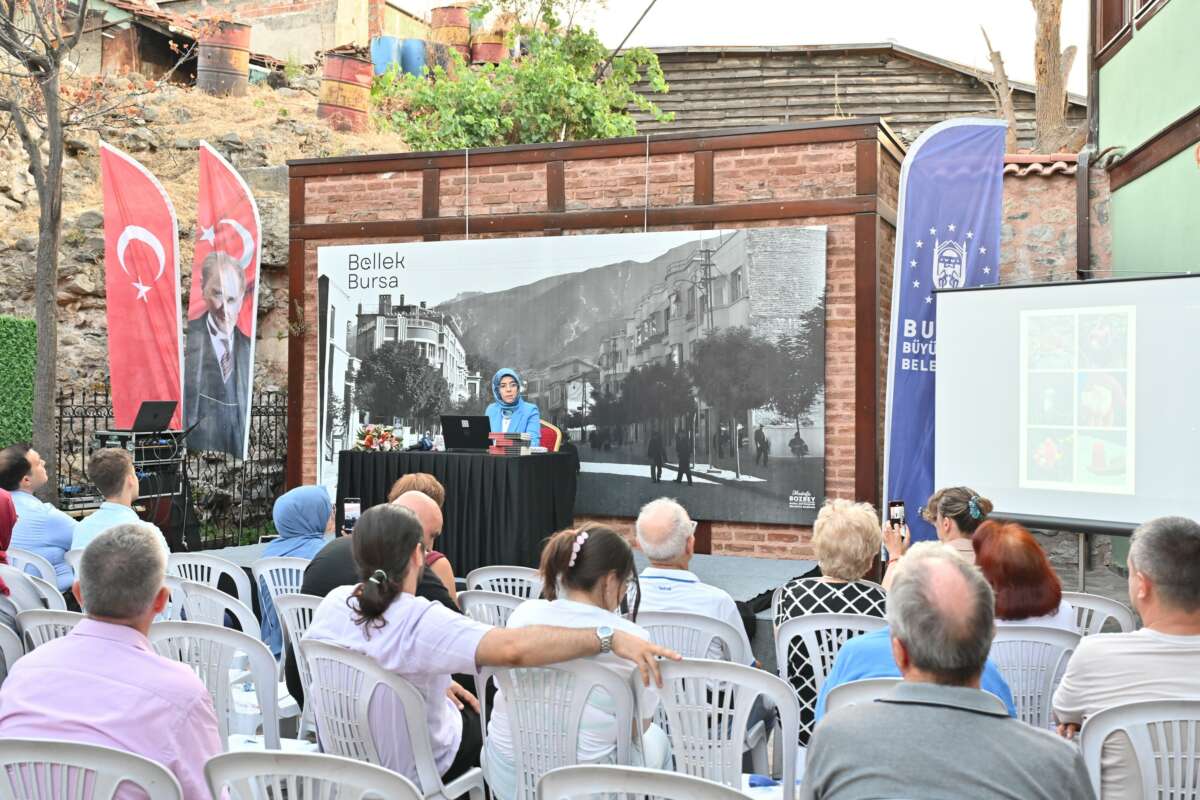 ‘Kent Tarihi Söyleşileri’nin son konuğu Ayşe Özkan Emanet oldu