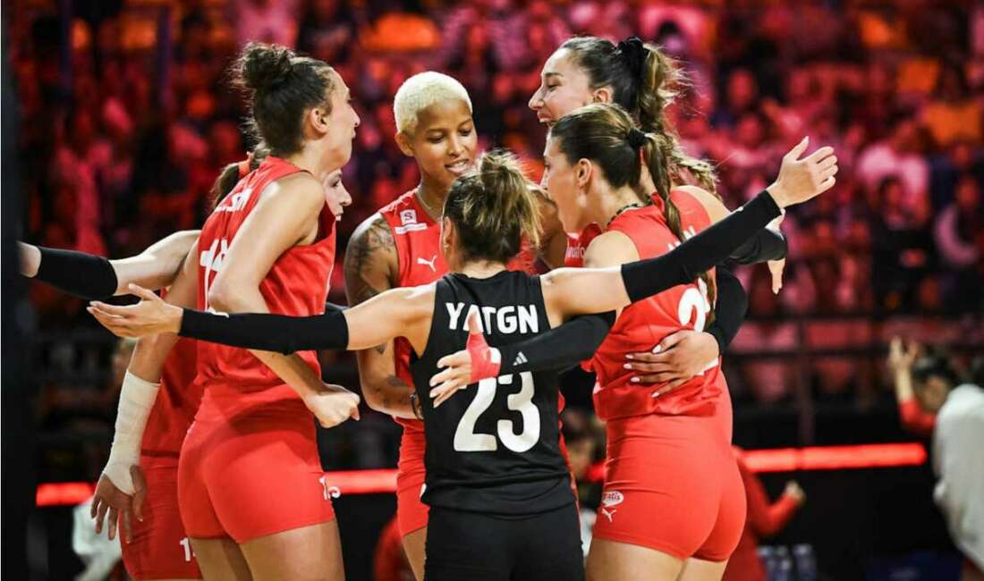 A Milli Kadın Voleybol