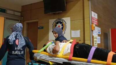 İnegöl’de balkondan düşen çocuk hastaneye kaldırıldı