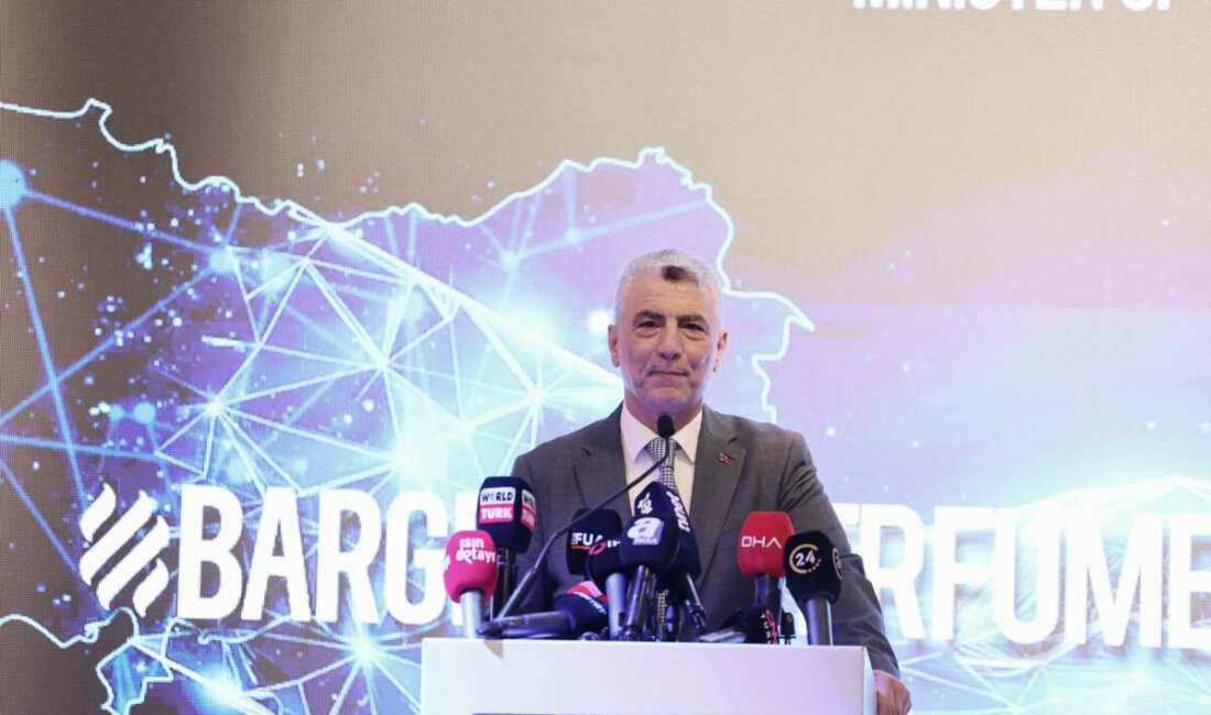 Ticaret Bakanı Ömer Bolat,