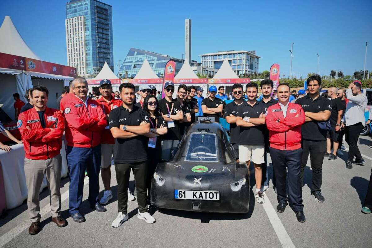 Bakan Kacır’dan TEKNOFEST’e 7’den 77’ye davet: “Bu yıl yeni rakamları TEKNOFEST kuşağıyla birlikte kıracağız”