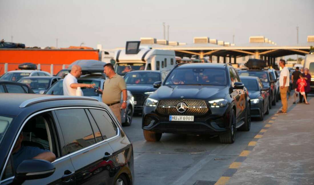 Yaz tatilini Türkiye'de geçiren