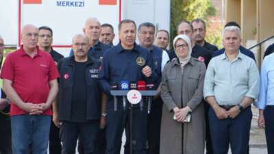 Bakan Yerlikaya: “831 bağımsız bölümün yıkık yada hasarlı olarak tespit edildi”