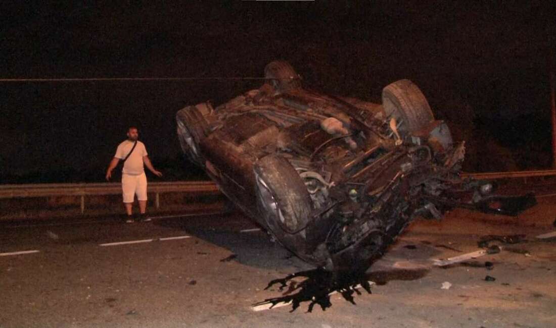 Hurdaya dönen cipten burunları kanamadan çıktılar Beykoz’da meydana gelen kazada