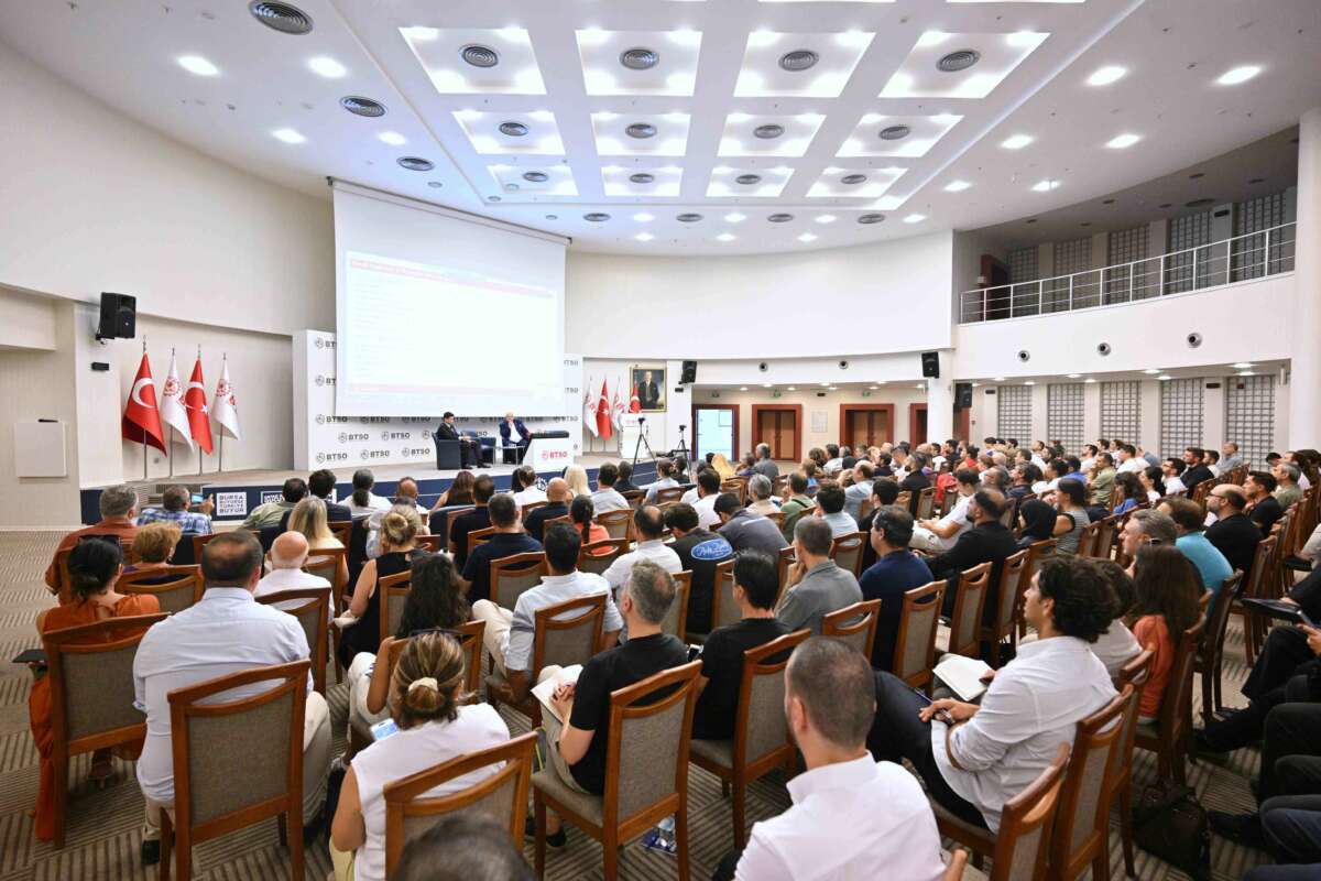 BTSO Akademi’de Suudi Arabistan ve BAE pazarları incelendi