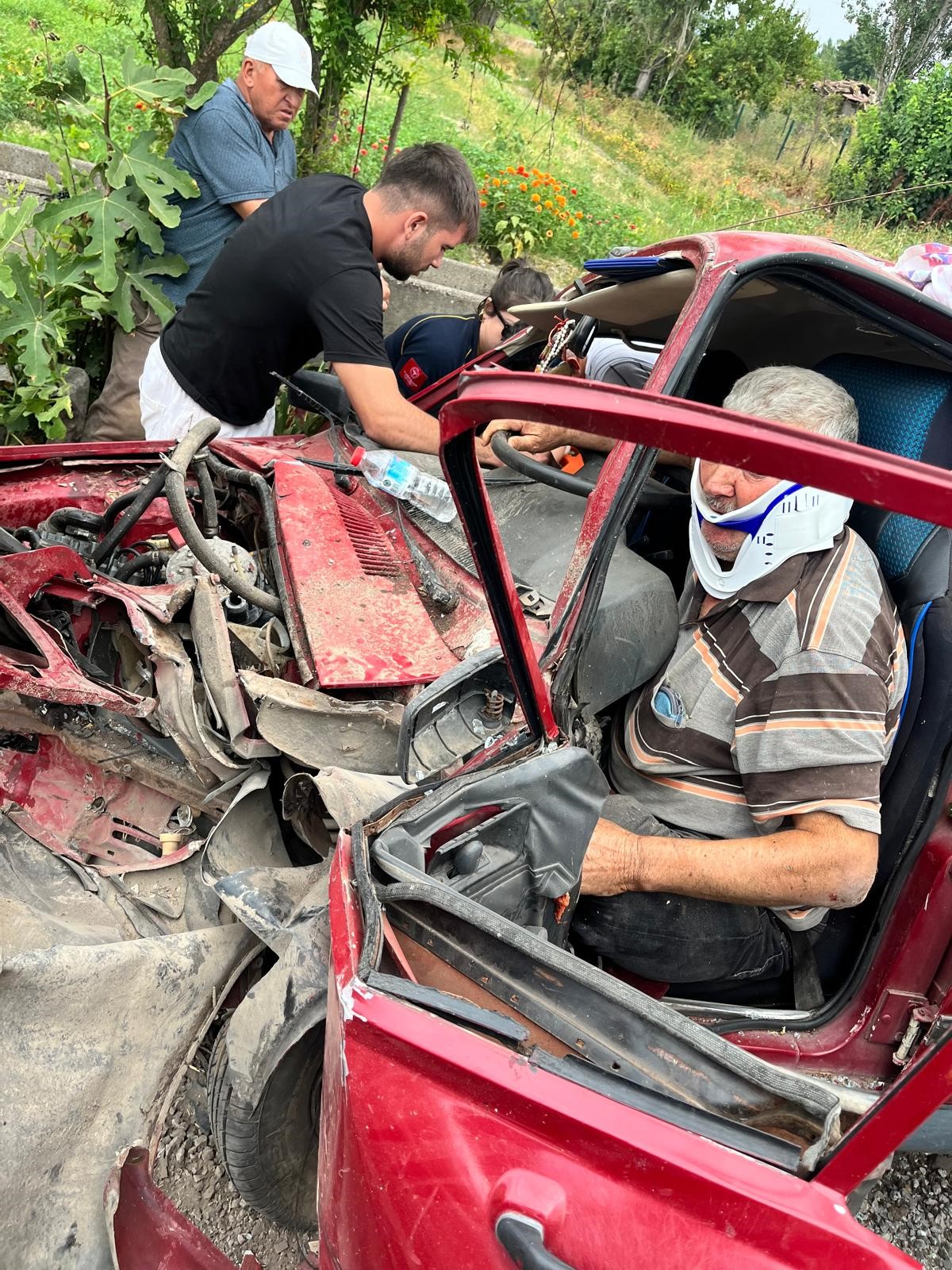  Balıkesir Sındırgı’da trafik kazası: 4 yaralı