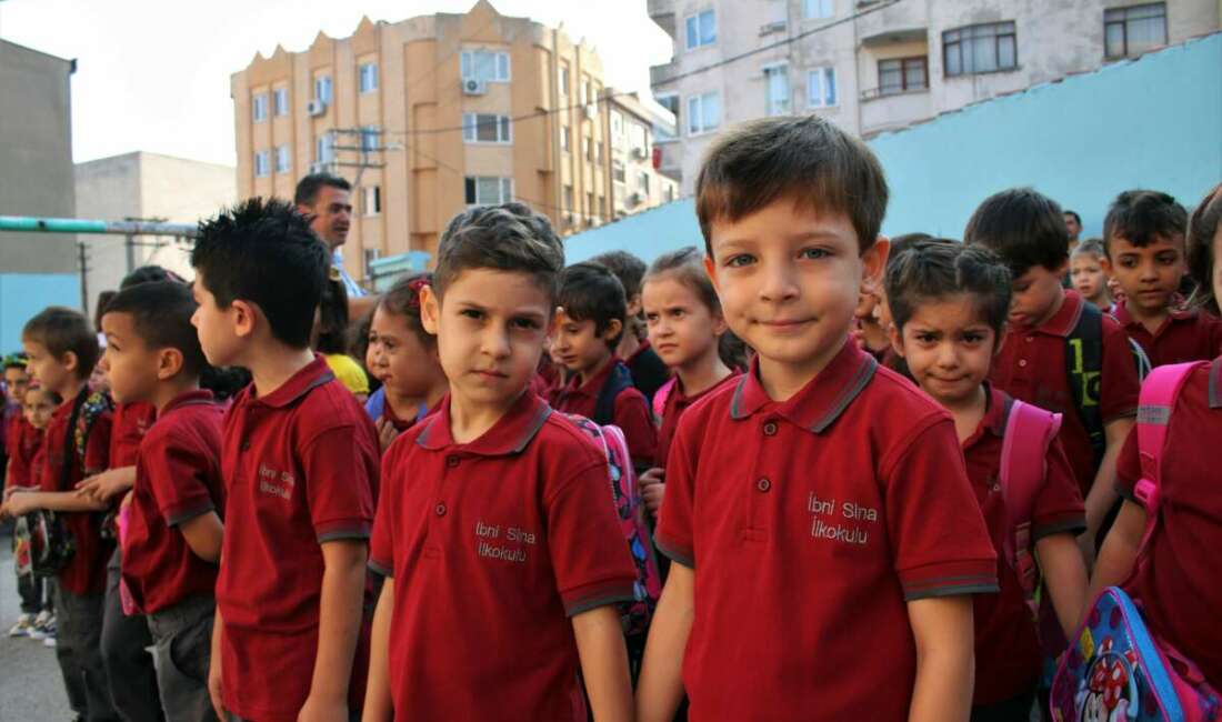 Bursa’da 657 bin öğrenci ve 41 bin öğretmen ders başı yapacak Bursa'da 8 Eylül Pazartesi