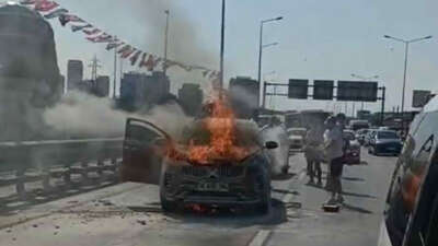 Bursa'nın Osmangazi ilçesinde seyir halindeki