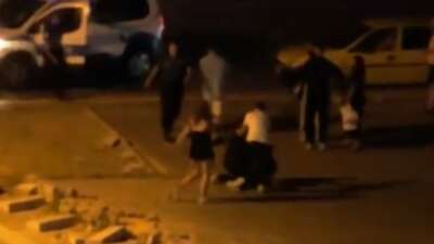 Bursa’da gençler arasında kavga: Cadde boks ringine döndü