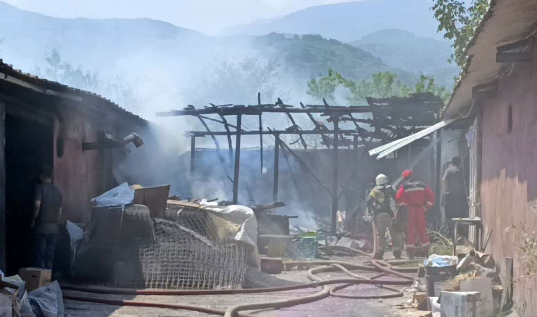 Bursa'nın İnegöl ilçesinde mobilya