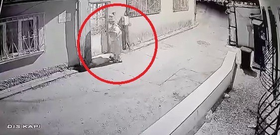 Bursa’da palyaço dehşeti Bursa'da palyaço kıyafeti giymiş