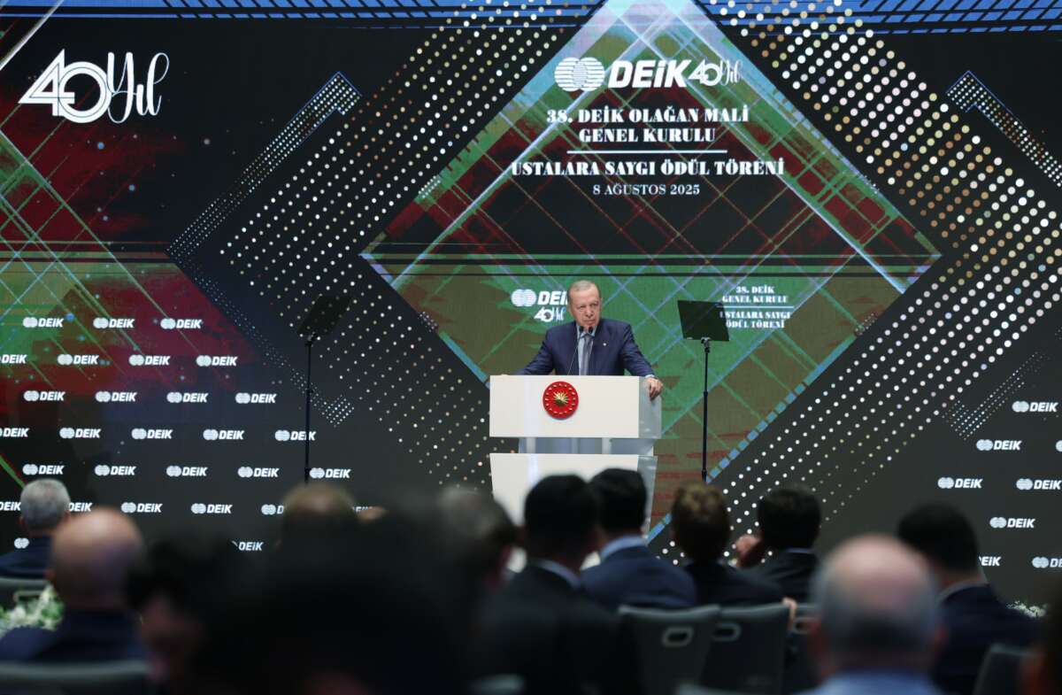 Cumhurbaşkanı Erdoğan: “Türkiye, barış masalarının aranan aktörü haline geliyor”