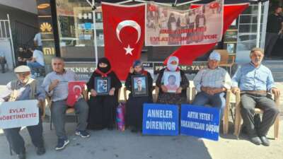 Evlat nöbetinde umutlar “Terörsüz Türkiye” ile arttı