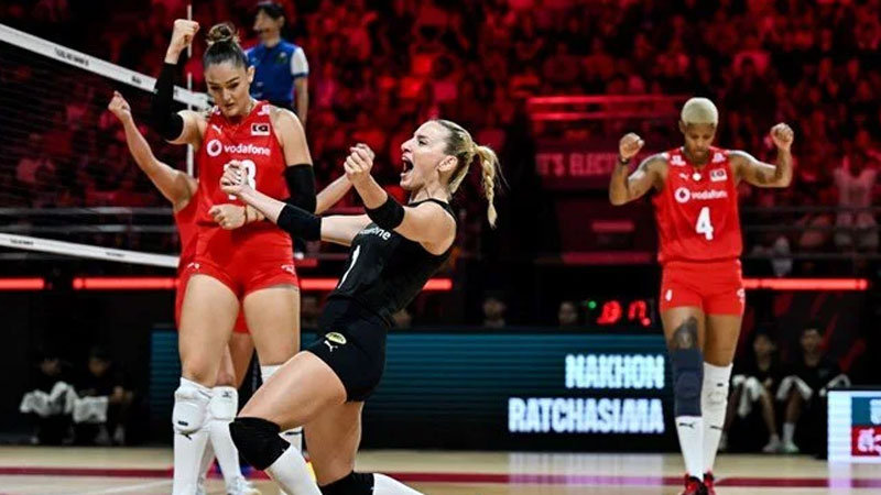 A Milli Kadın Voleybol