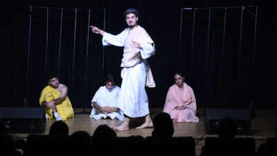 Osmangazi Belediyesi’nden Genco Erkal’a vefa gecesi