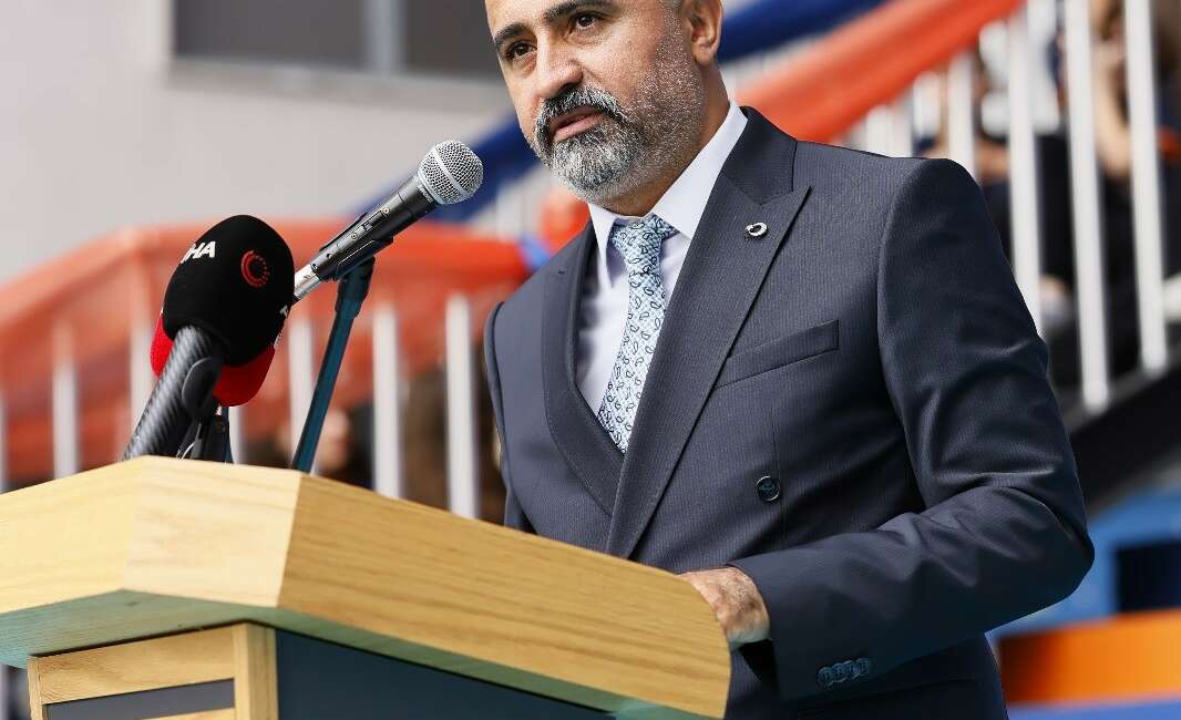 ISNITE 2025 İLE öğretmen eğitiminde küresel vizyon şekillenecek Bursa Uludağ Üniversitesi Eğitim Fakültesi,