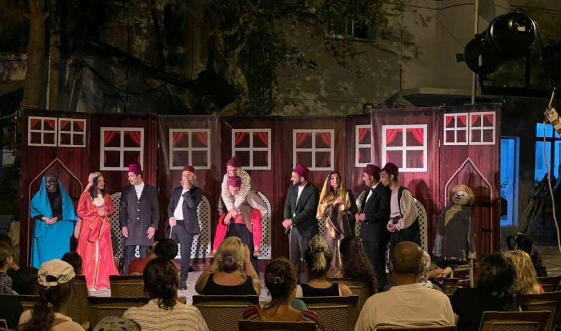 İnegöl Belediyesi Şehir Tiyatrosu,