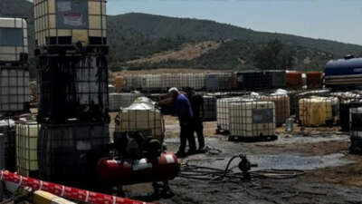 İzmir’de patlama: 16 araçta hasar, 1 kişi hastanede