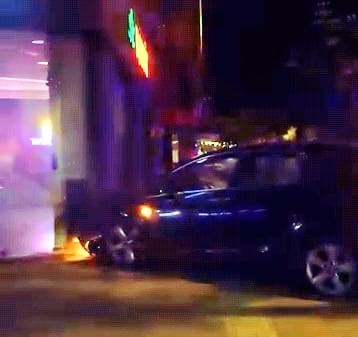 Kontrolden çıkan araç paniğe yol açtı Bursa'nın İnegöl ilçesinde meydana