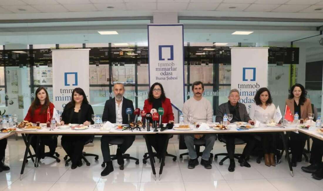 17 Ağustos 1999 Marmara Depremi’nin 26. yılında: Afet riskleri büyüyor Türk Mühendis ve Mimar