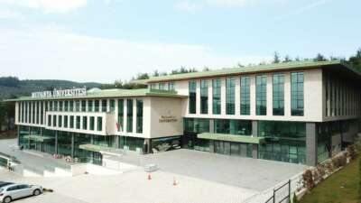 Mudanya Üniversitesi’nde kontenjanlar doldu