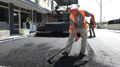 Osmangazi’de asfalt çalışmalarına hız verildi
