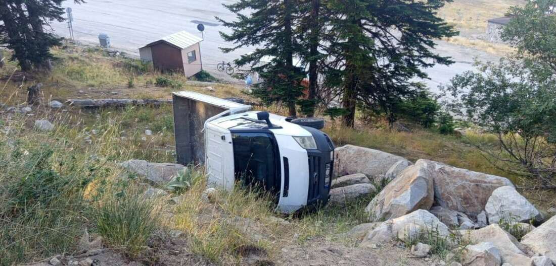 Uludağ facia eşiğinden döndü Bursa'da virajı alamayan sürücü