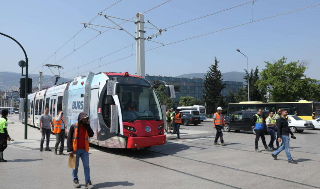 Terminal hattında test sürüşleri başladı Bursa Büyükşehir Belediyesi’nin ‘raylı