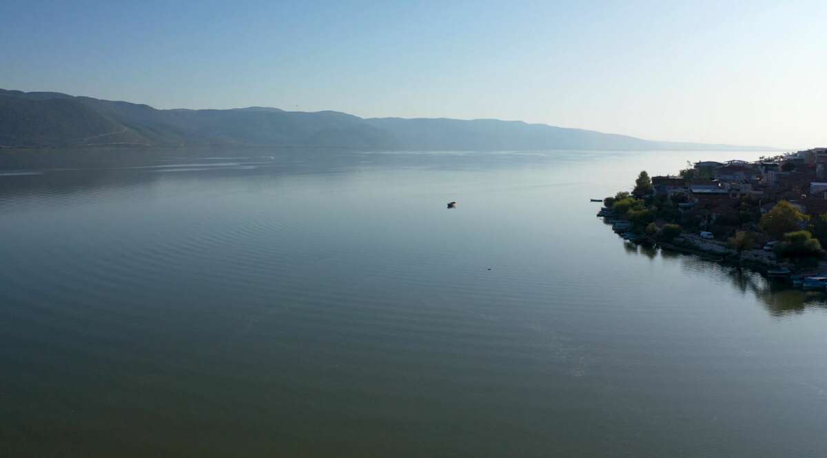 Uluabat Gölü’nde sıfır kirlilik seferberliği başladı