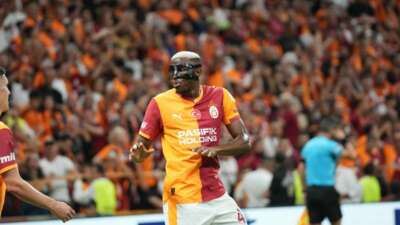 Victor Osimhen yeniden RAMS Park’ta