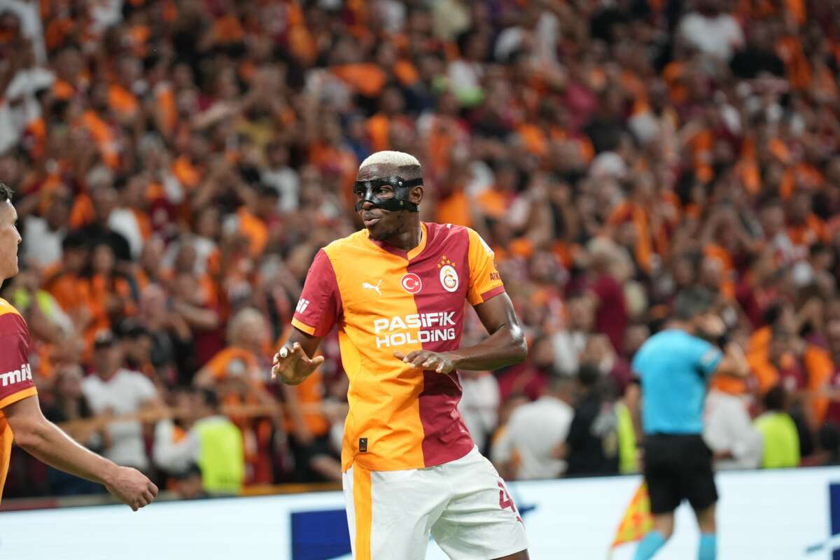 Victor Osimhen yeniden RAMS Park’ta