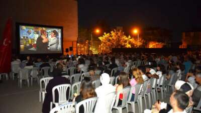 Yıldırım’da yaz sineması keyfi