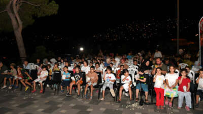 Osmangazi’de yaz akşamları sinema ile şenleniyor