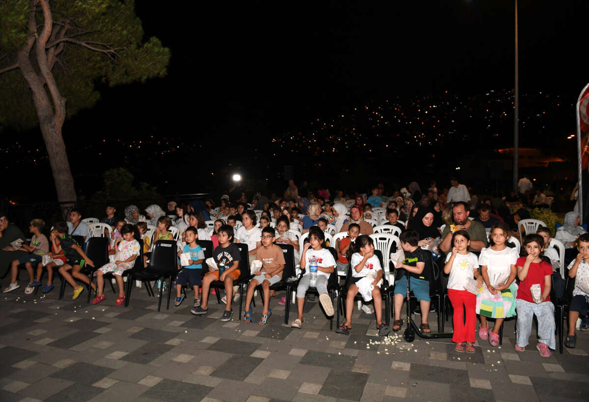 Osmangazi’de yaz akşamları sinema ile şenleniyor