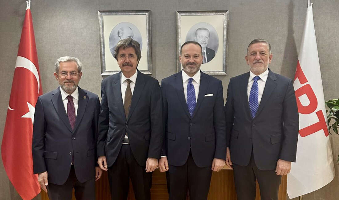 Bursa’nın önemli isimleri Ankara’da buluştu Cumhurbaşkanlığı İletişim Başkanlığı Başkan