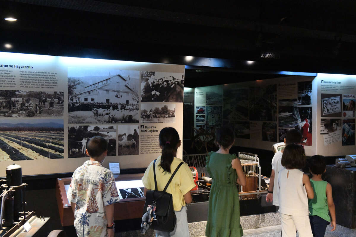 Osmangazi’de çocuklara tarih dolu müze gezisi