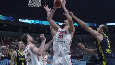 12 Dev Adam Çeyrek Finalde!