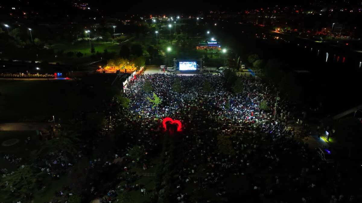 12 Dev Adam’a Bursa’dan tam destek