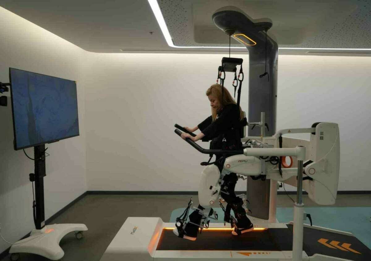 Azmin zaferi…29 yıl sonra ayağa kalkıp röportaj verdi