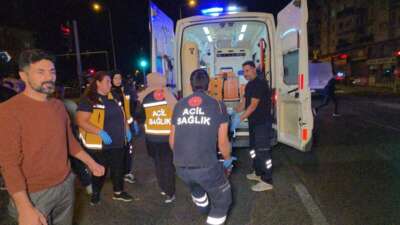 Hafif ticari araç yayaya çarptı