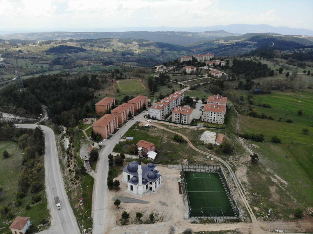 Site sakinlerine “yavru ayı” uyarısı