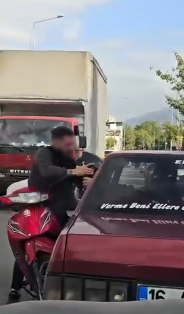 Bursa'nın Nilüfer ilçesinde trafikte