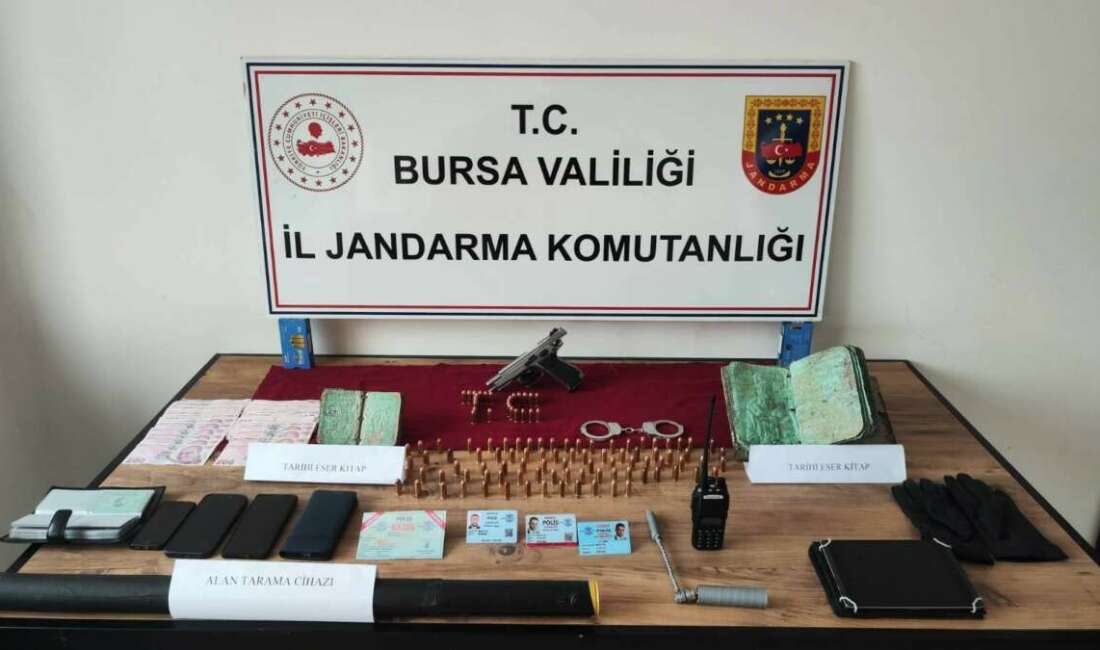 Tarihi incil ve tevratı 5 milyon dolara satmak istedi Bursa’nın İnegöl ilçesinde Jandarma